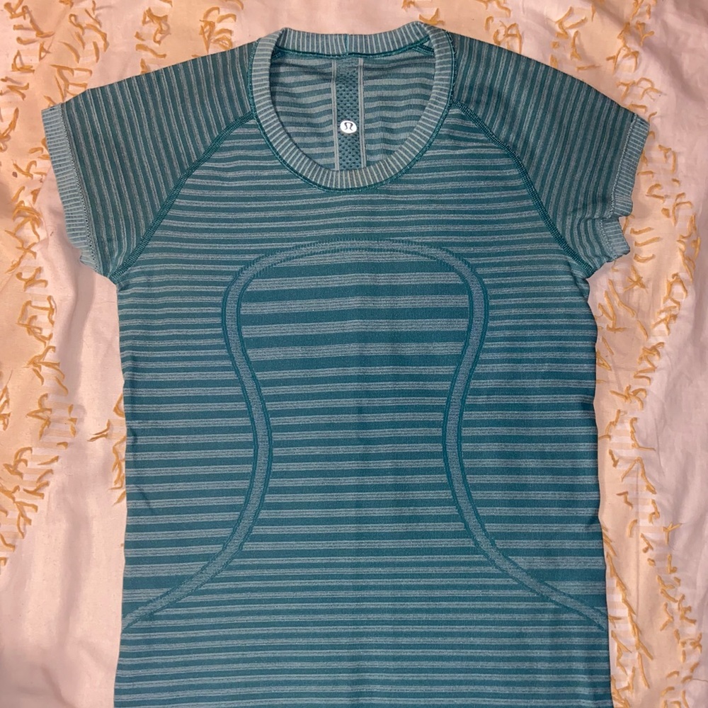 Lululemon Swiftly Tech Short Sleeve Crew